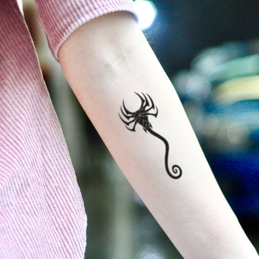 fake medium alien facehugger animal temporary tattoo sticker design idea on inner arm