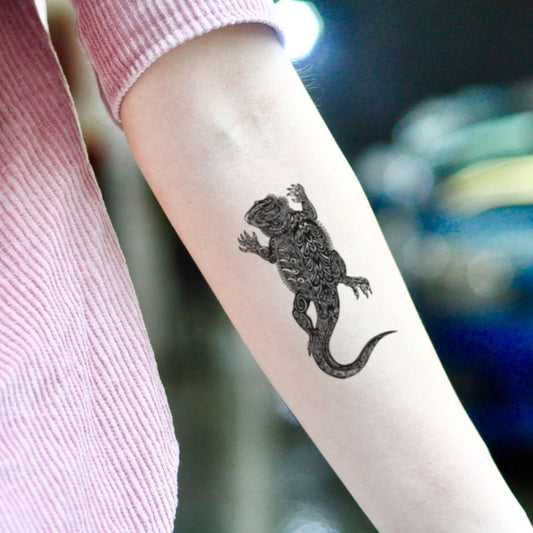 fake medium bearded dragon animal temporary tattoo sticker design idea on inner arm