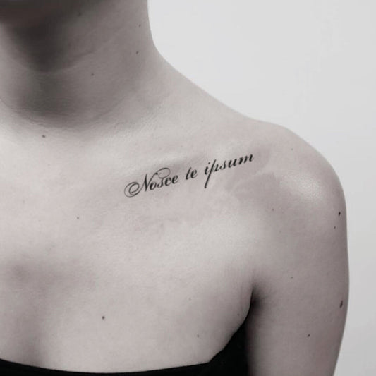 fake medium nosce te ipsum latin quote off the lettering temporary tattoo sticker design idea on shoulder