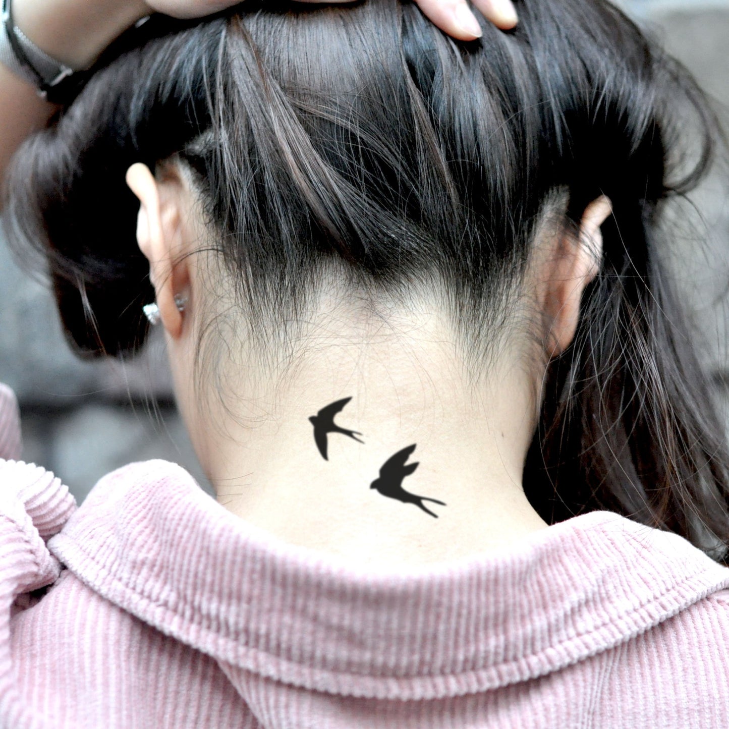 fake small flying bird neck animal temporary tattoo sticker design idea on neck