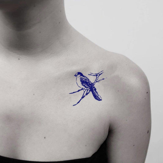 fake small bluebird color animal temporary tattoo sticker design idea on shoulder