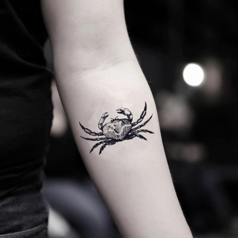 fake small crab animal temporary tattoo sticker design idea on inner arm