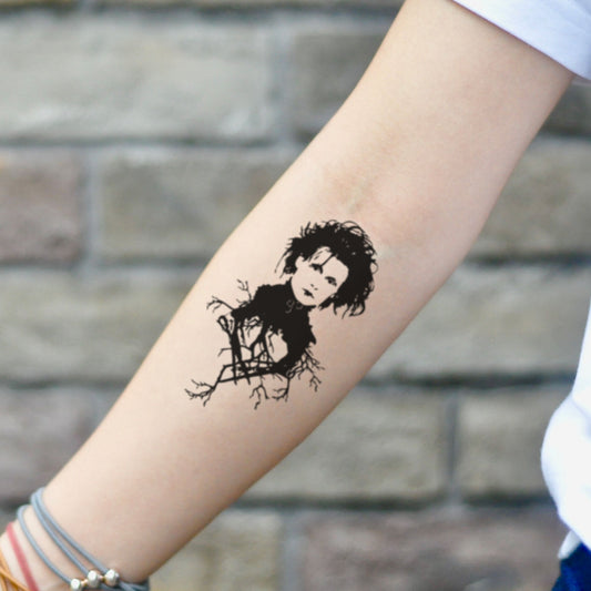 fake small edward scissorhands sweeney todd johnny depp portrait temporary tattoo sticker design idea on inner arm