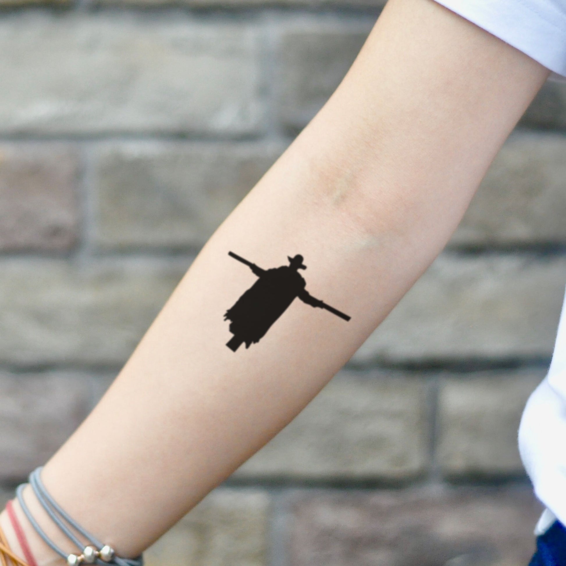 fake small jeepers creepers minimalist temporary tattoo sticker design idea on inner arm