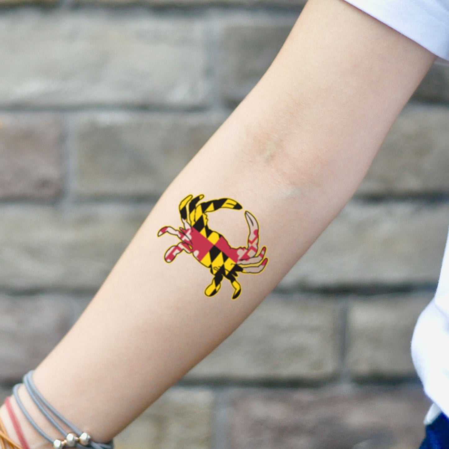 fake small maryland flag crab color temporary tattoo sticker design idea on inner arm