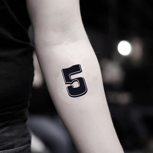 fake small number five 5 numeral lettering temporary tattoo sticker design idea on inner arm