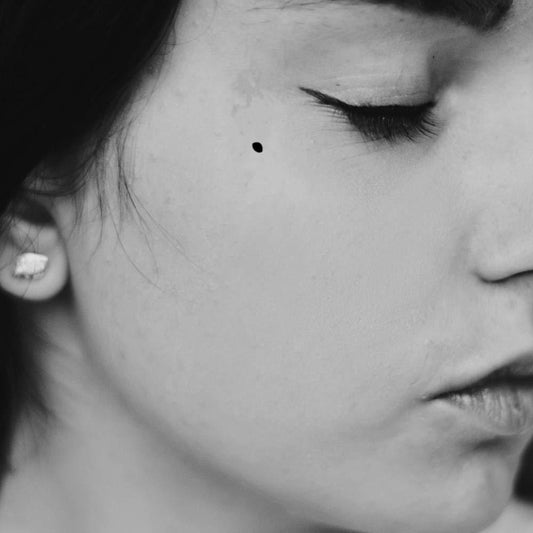 fake tiny beauty mark spot freckles minimalist temporary tattoo sticker design idea on face