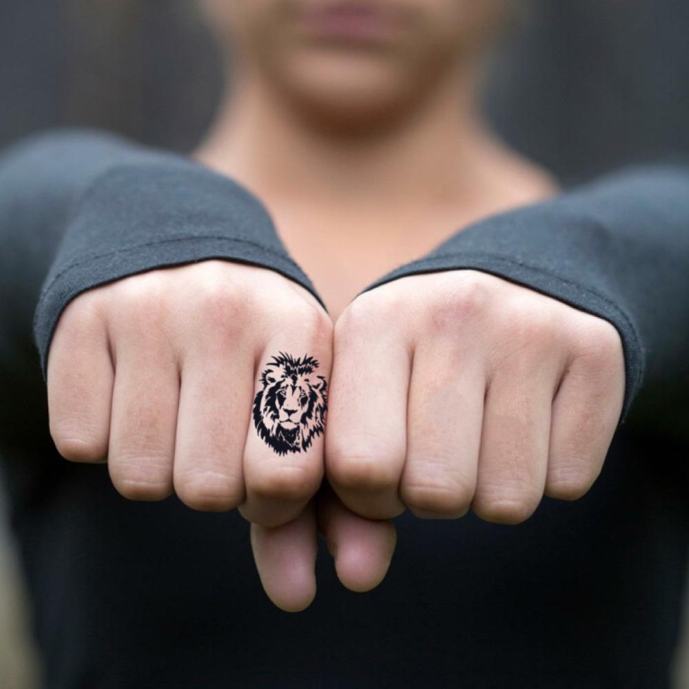 fake tiny small cara delevingne lion tiger index finger animal temporary tattoo sticker design idea on finger
